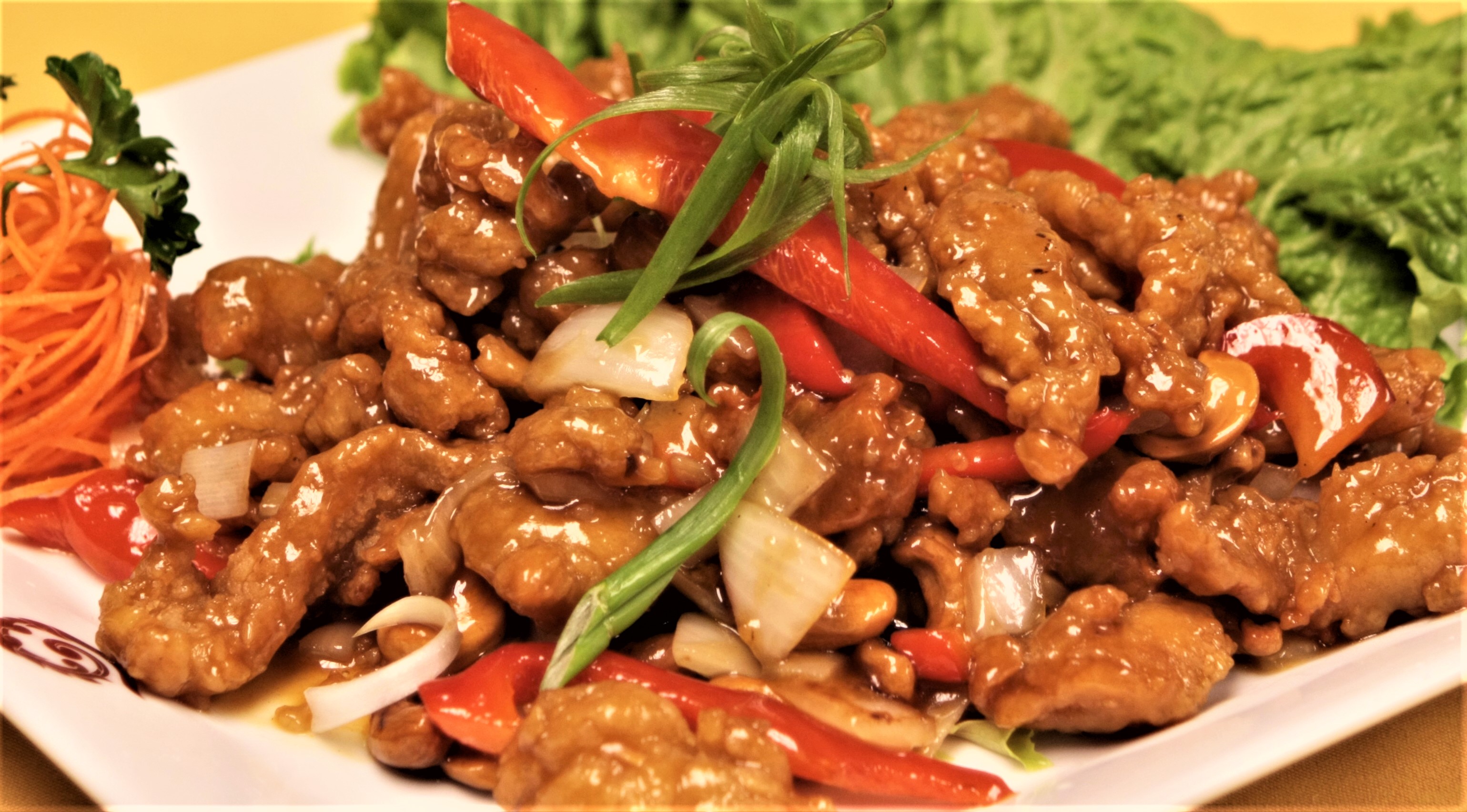Order 22. Cashew Chicken food online from Thai Pavilion National store, Oxon Hill on bringmethat.com