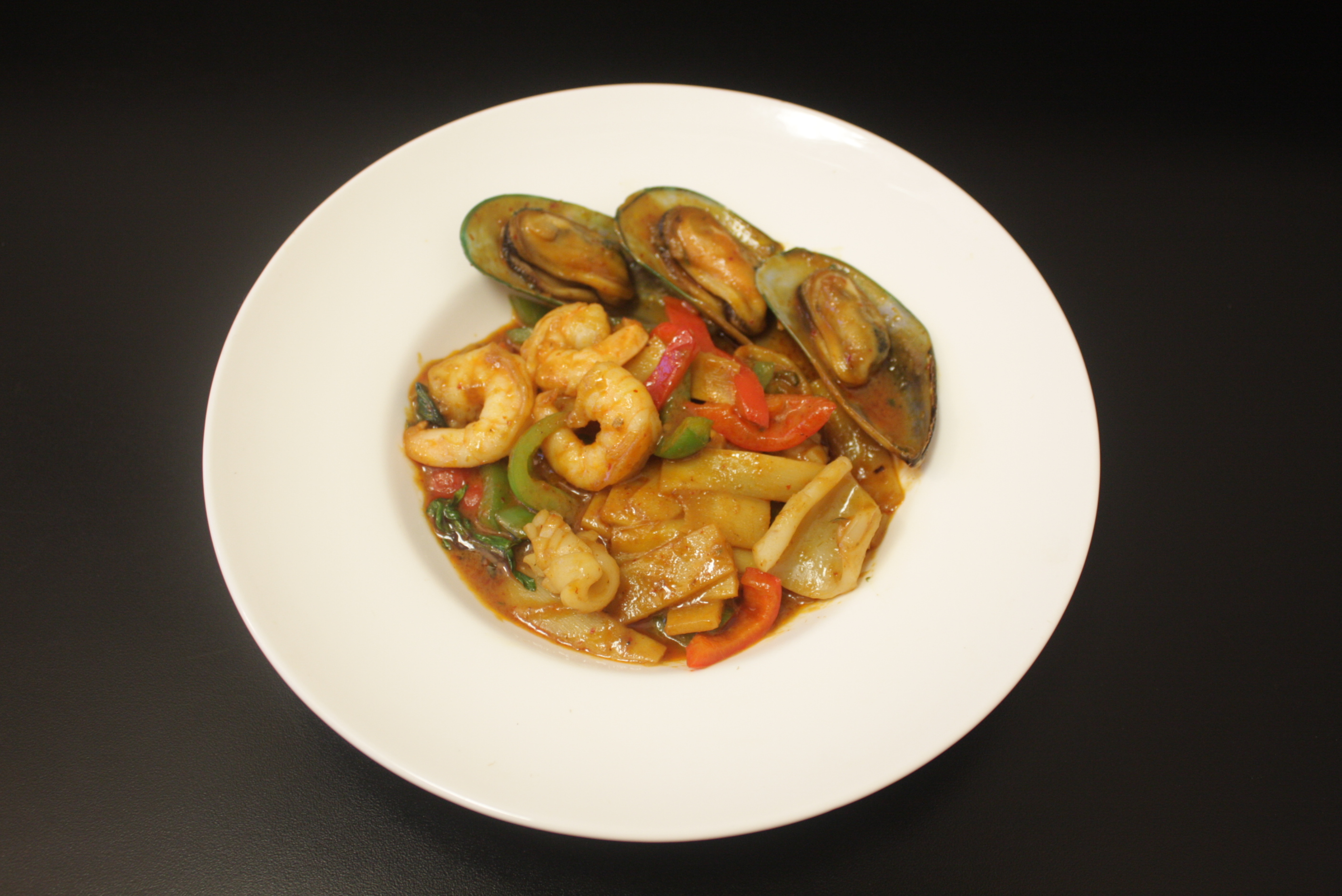 Order SF6. Spicy Seafood food online from Thai Express store, Columbia on bringmethat.com