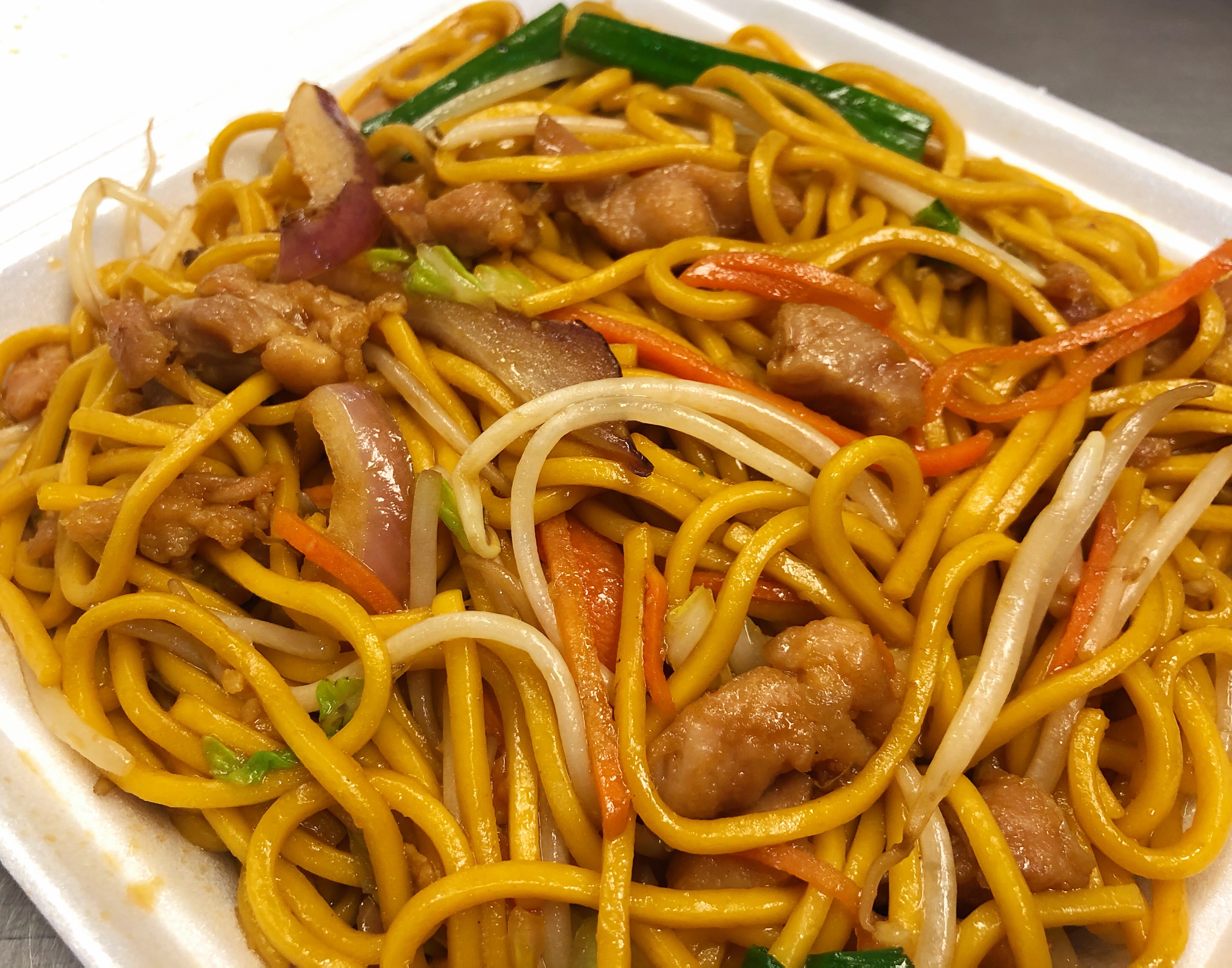 Order Chicken Chow Mein Noodle food online from China A Go Go (Losee) store, North Las Vegas on bringmethat.com