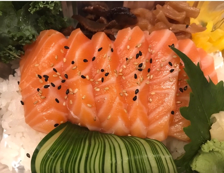 Order SAKE DON food online from Kin sushi & thai cuisine store, Chicago on bringmethat.com