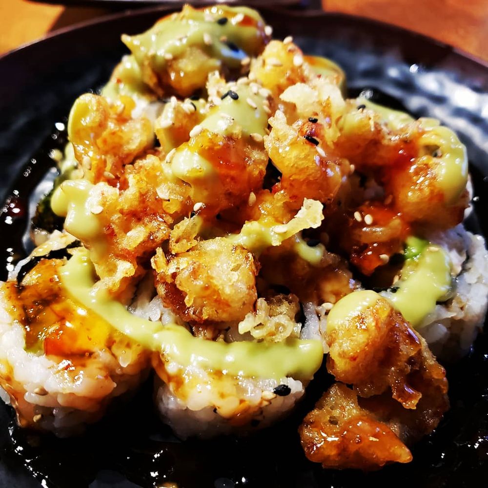 Order R36. Popcorn Craw Fish Roll food online from Yo! Sushi store, Santa Ana on bringmethat.com