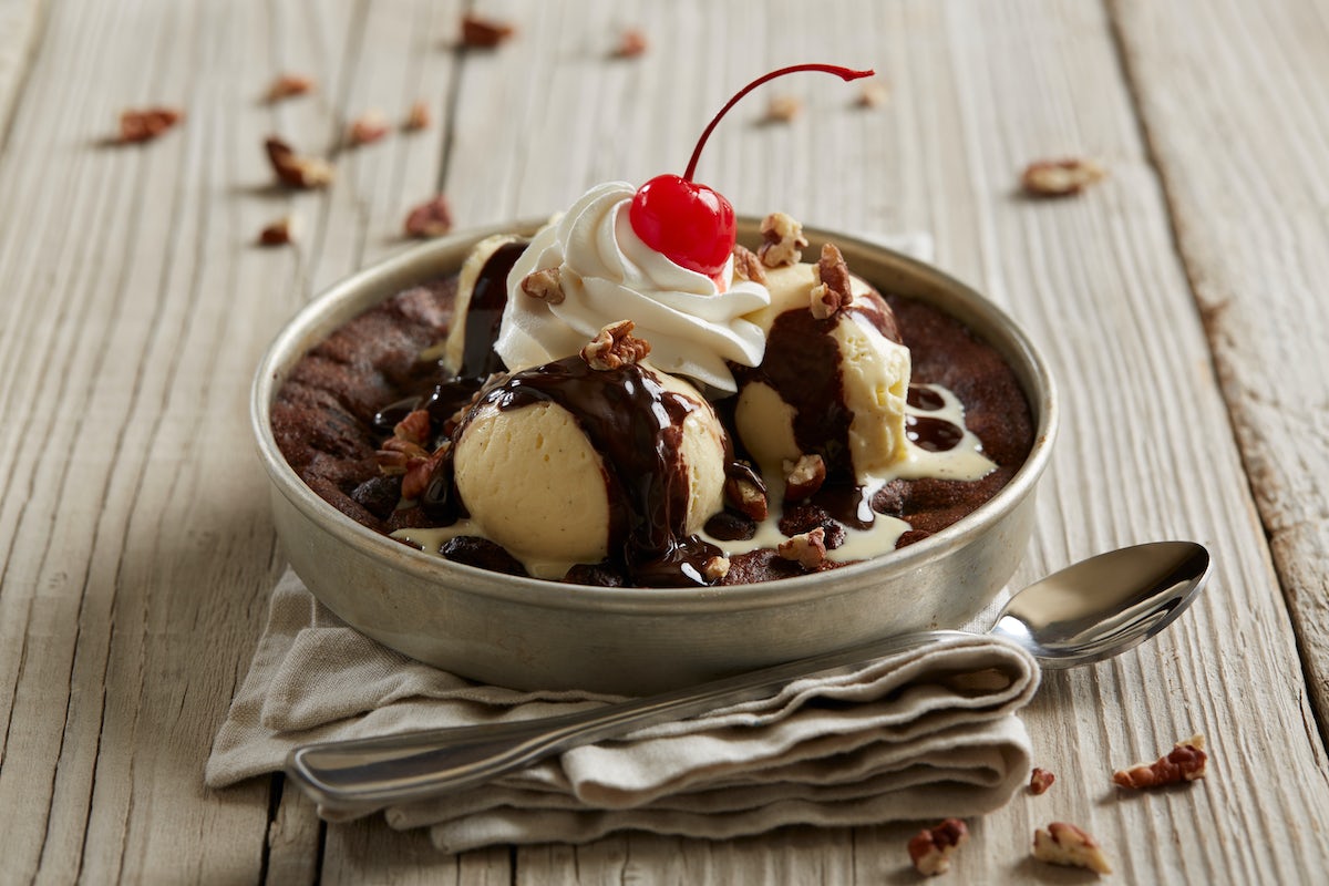 Order Hot Fudge Brownie Pizookie ® food online from Bj Restaurant & Brewhouse store, Rancho Cucamonga on bringmethat.com