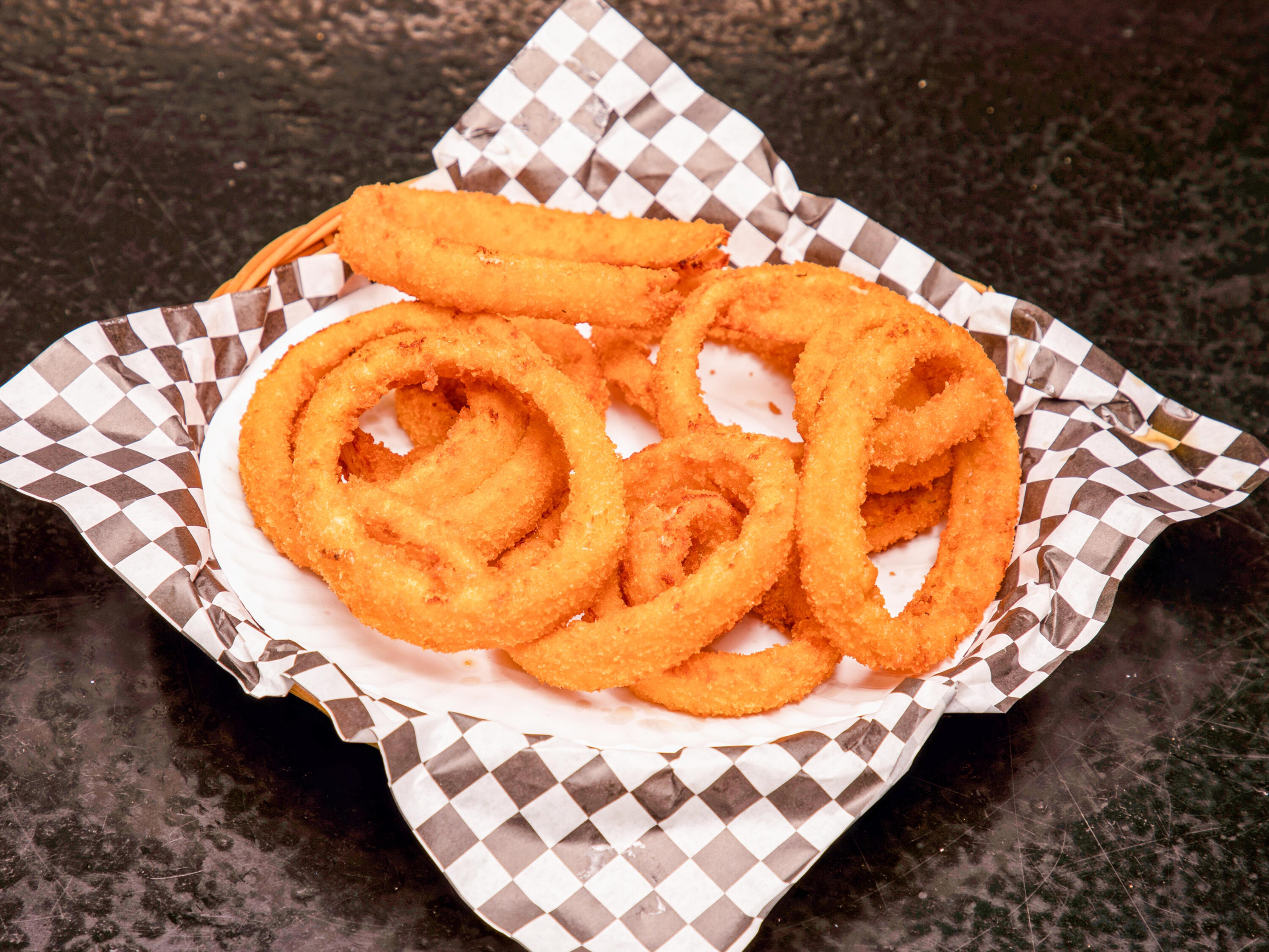 Order Onion Rings food online from Moody's Pub store, Chicago on bringmethat.com