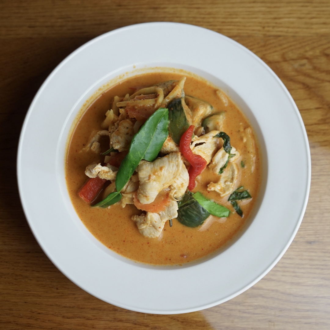 Order Red Curry food online from Lers Ros store, San Francisco on bringmethat.com