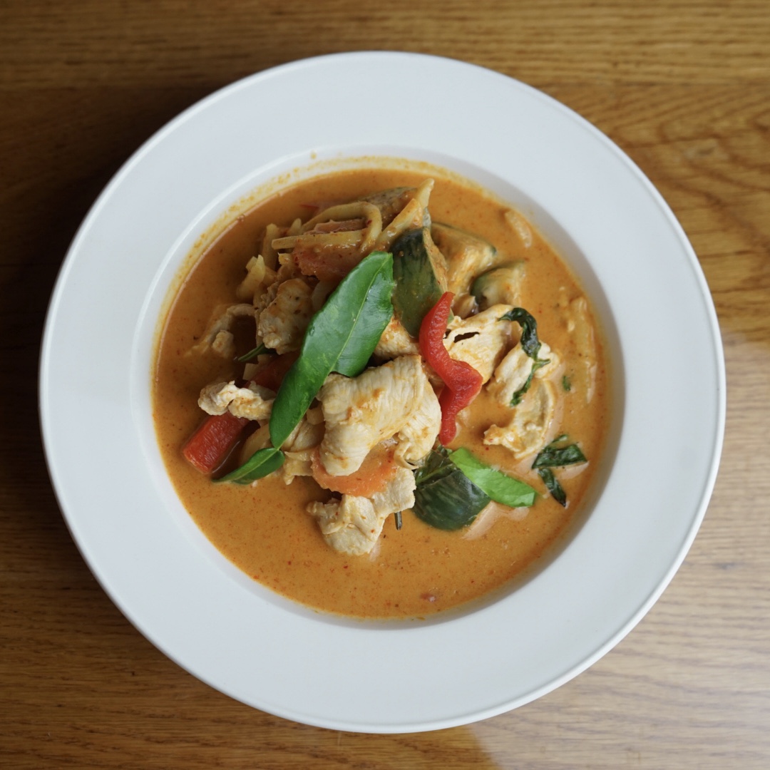 Order Red Curry food online from Lers Ros Thai store, San Francisco on bringmethat.com