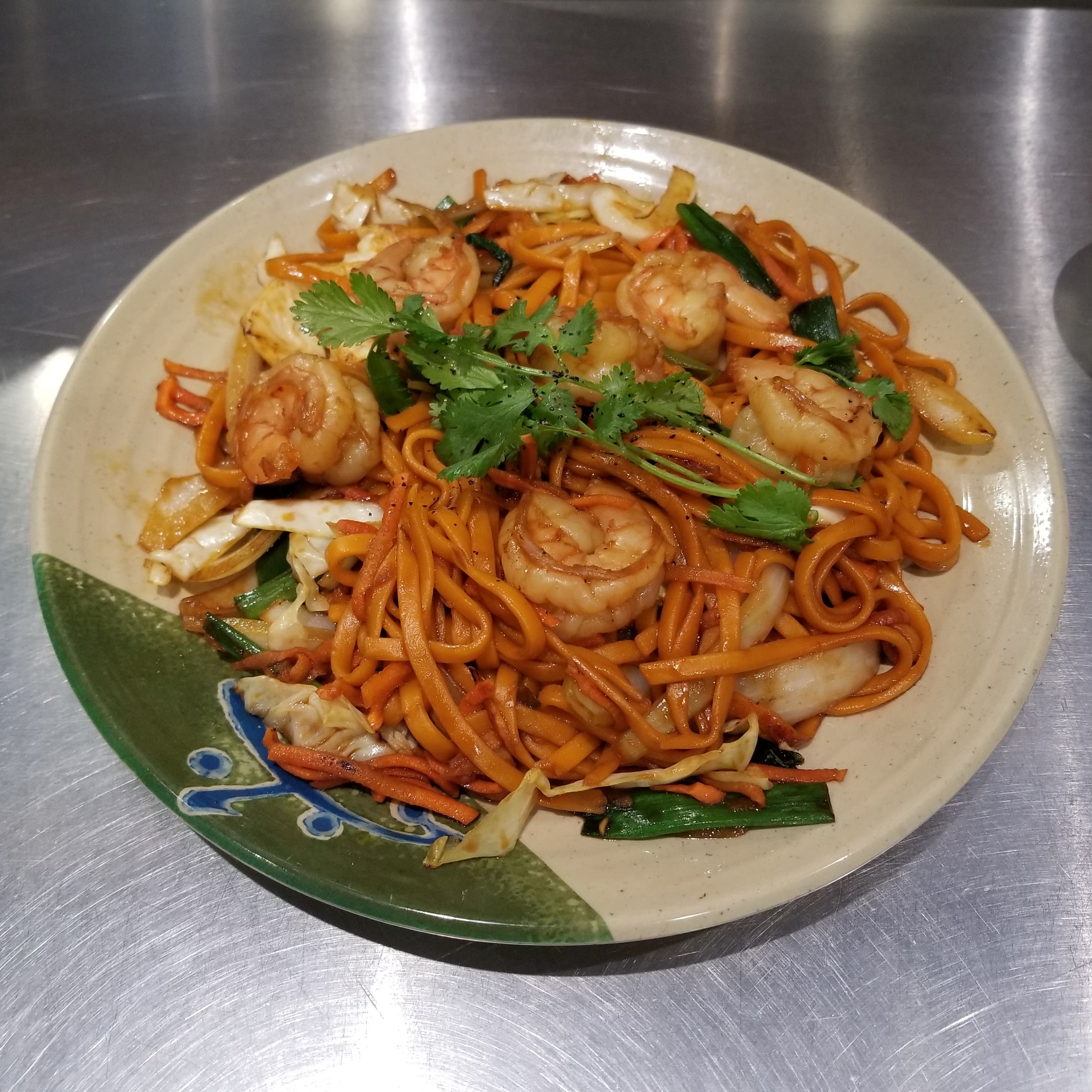 Order Shrimp Lo Mein food online from Nam Noodles And More store, Pasadena on bringmethat.com