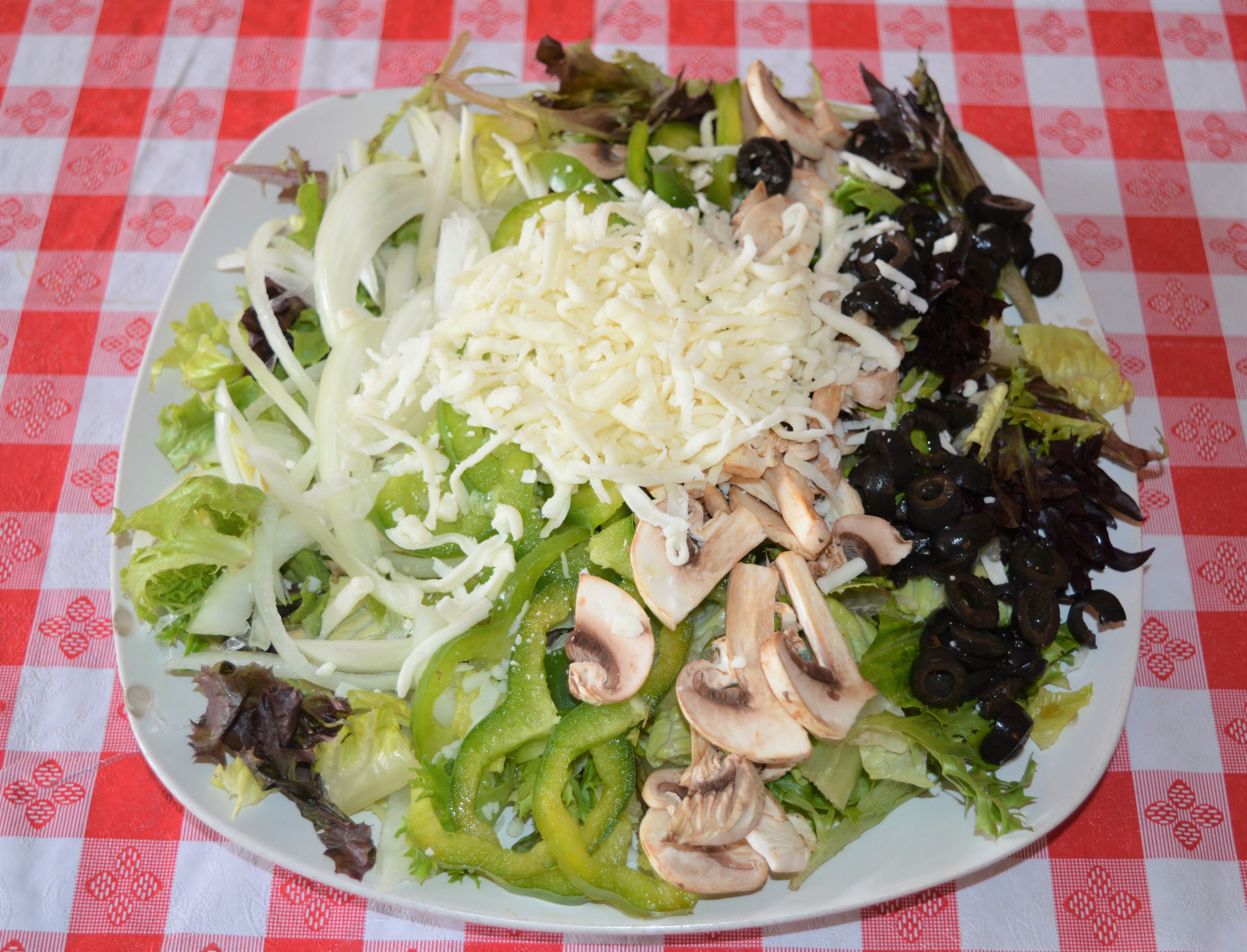 Order Supreme Salad - Salad food online from Papa's Italian Restaurant store, Florence on bringmethat.com