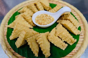 Order Fried Tofu food online from Tamarind Thai Cuisine store, Camarillo on bringmethat.com