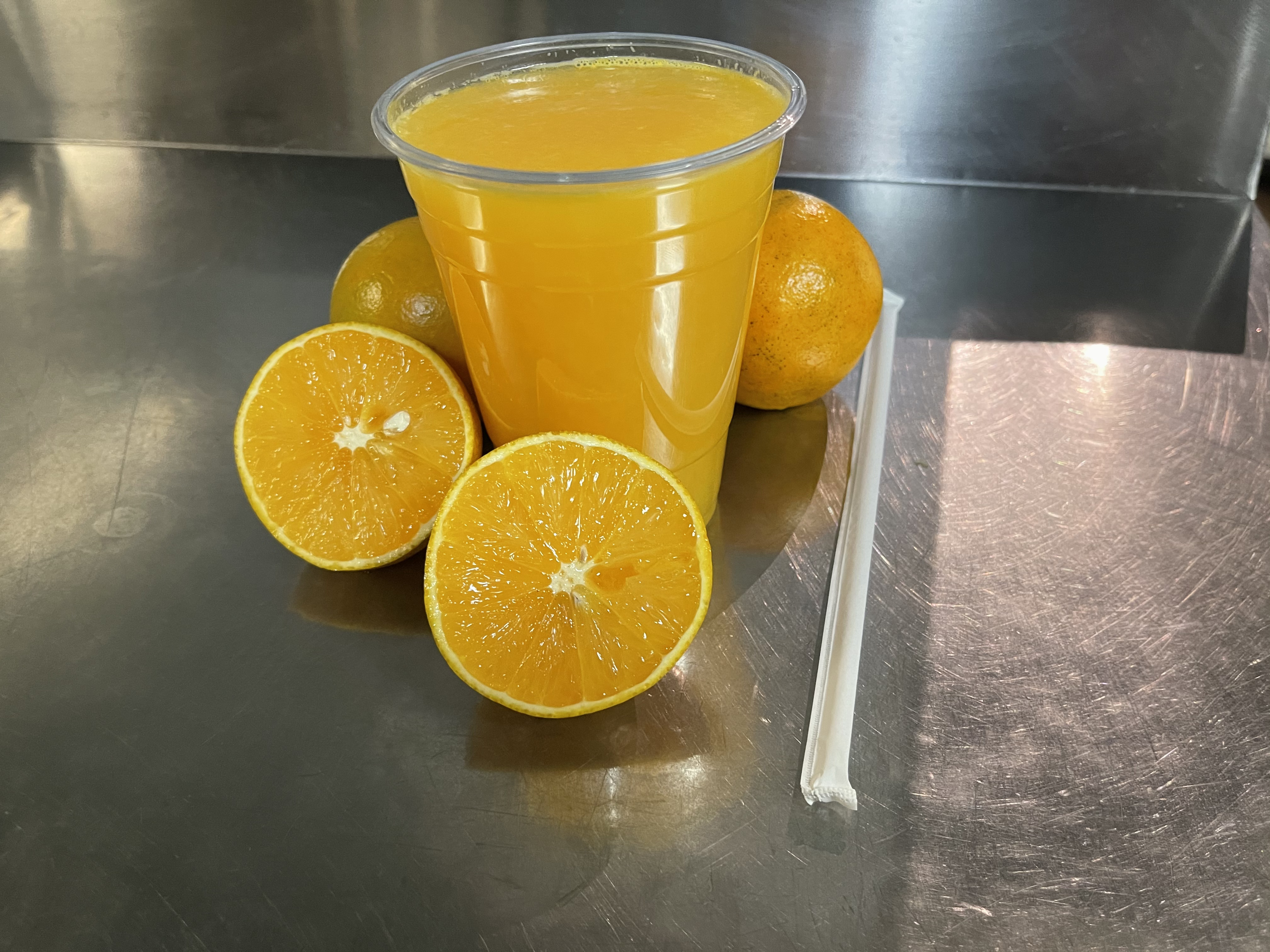 Order Fresh Orange Juice food online from Habanero cafe mexican grill store, Brooklyn on bringmethat.com