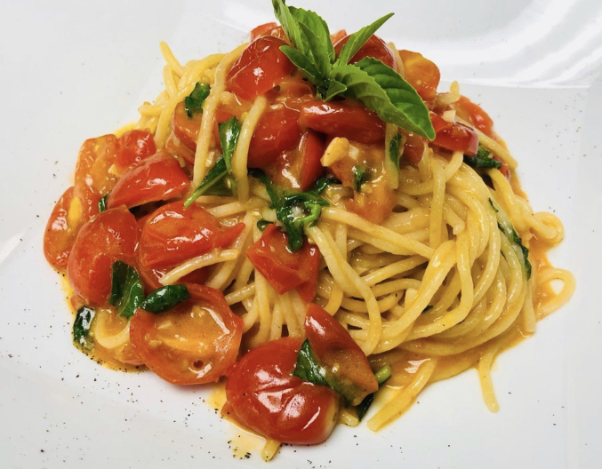 Order Spaghetti, Cherry Tomatoes and Basil food online from L'angeletto Restaurant store, New York on bringmethat.com