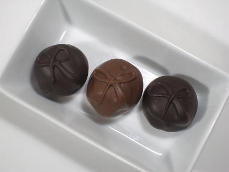Order Peanut Butter Truffle food online from Anderson Candy Shop store, Barrington on bringmethat.com
