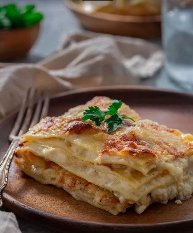 Order Lasagna - Medium food online from Bianco Italian Cuisine store, Inglewood on bringmethat.com