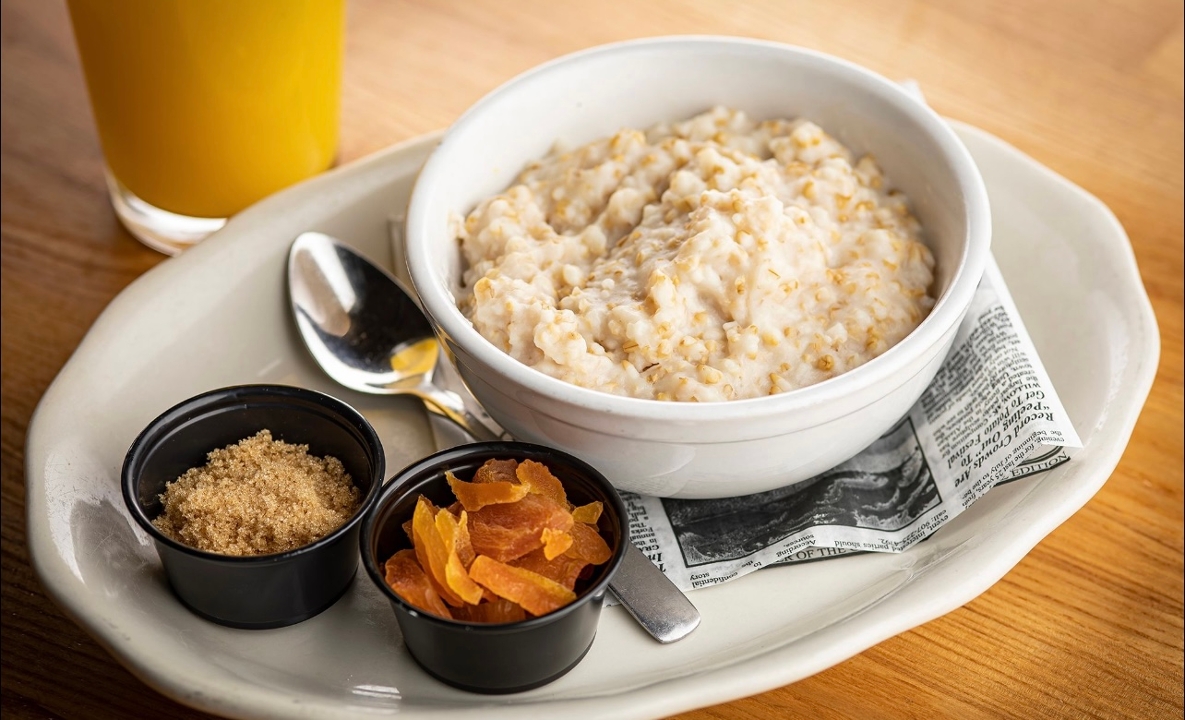 Order Steel Cut Oats food online from Eggy Diner store, Minneapolis on bringmethat.com