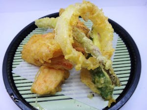 Order App.Vegetable Tempura (8) food online from Sake House store, Beaver Dam on bringmethat.com
