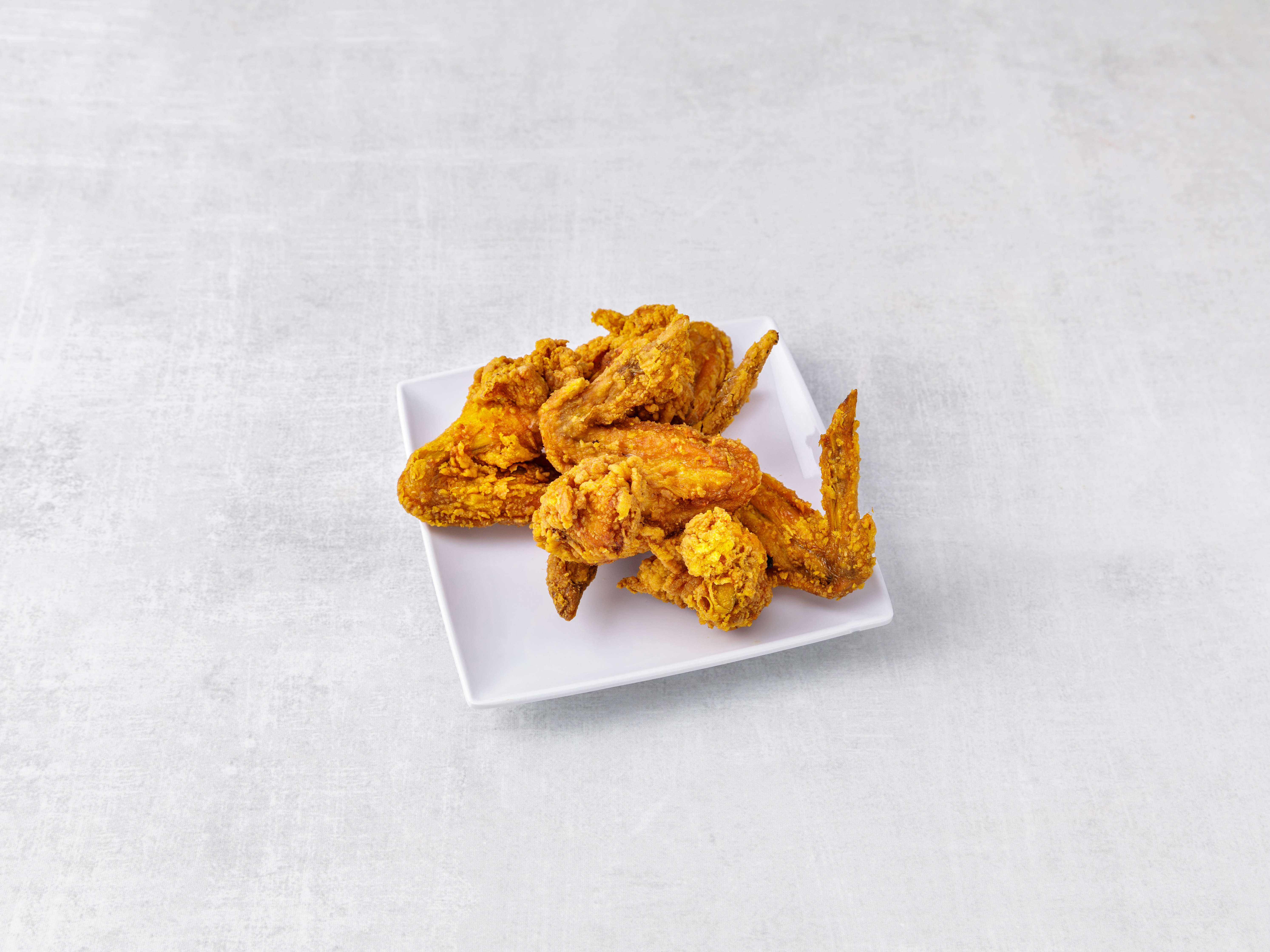 Order S2. Fried Chicken Wings food online from New Good Friends store, Bayonne on bringmethat.com