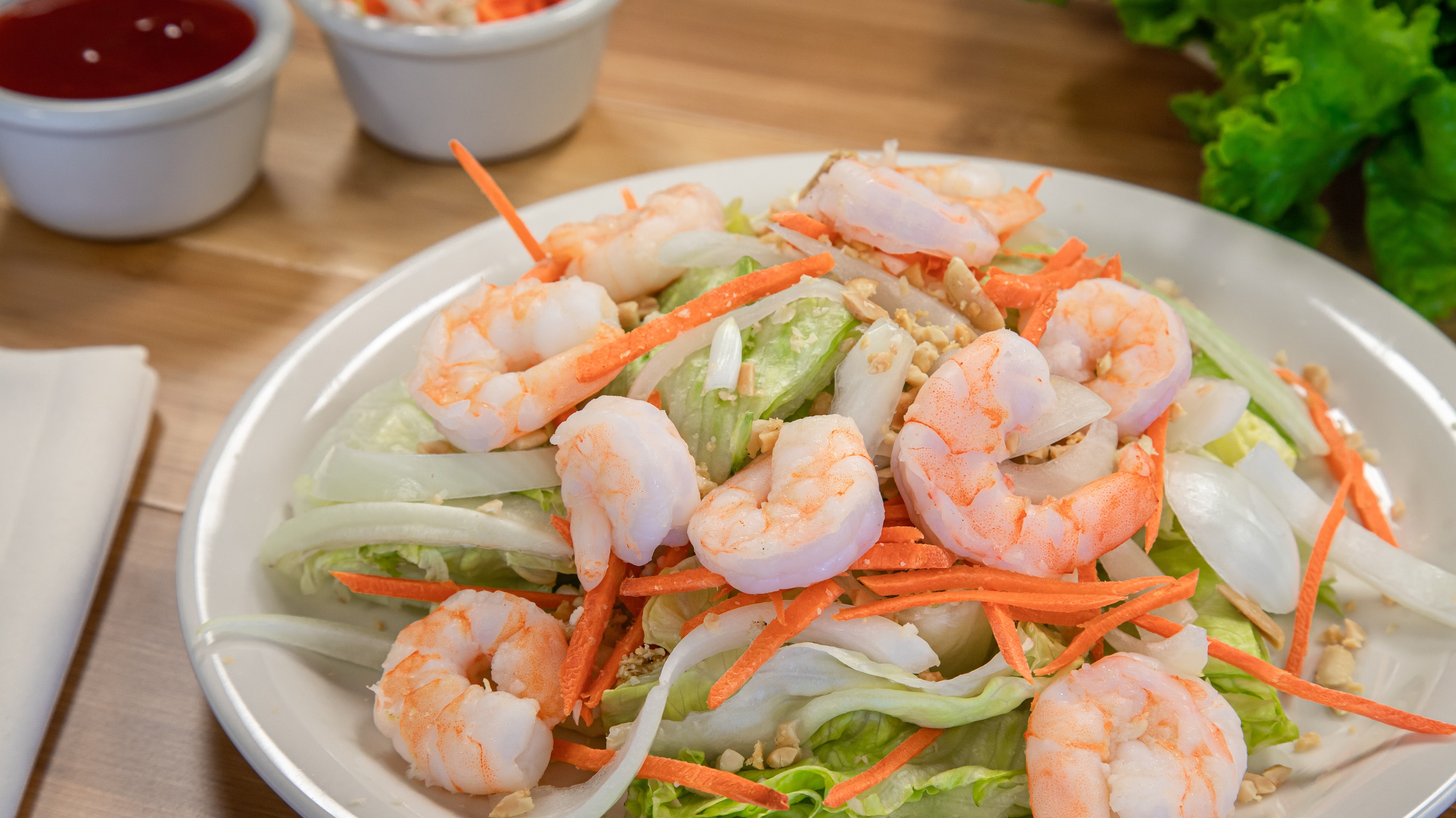 Order 5. Chinese Shrimp Salad food online from Pho Cafe Hong Kong Diner store, Reno on bringmethat.com