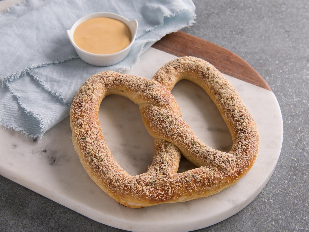 Order Roasted Garlic & Parmesan Pretzel food online from Auntie Anne's store, Nashville on bringmethat.com