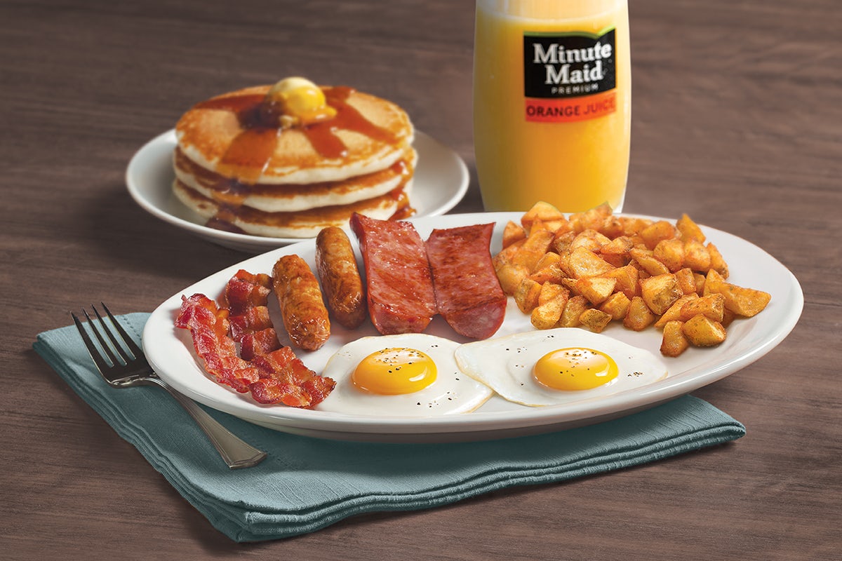 Order Hearty Man's Combo food online from Perkins Restaurant & Bakery store, Green Bay on bringmethat.com