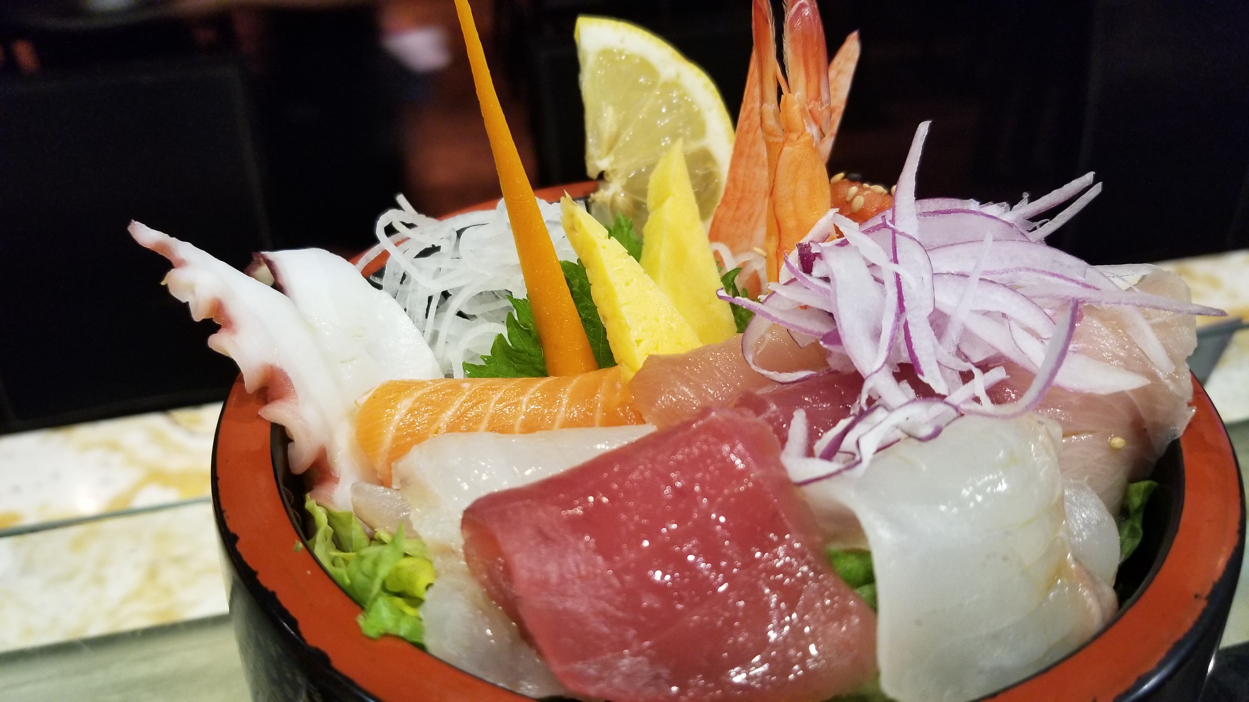 Order Chirashi food online from Sakana Japanese Sushi & Grill store, La Canada Flintridge on bringmethat.com
