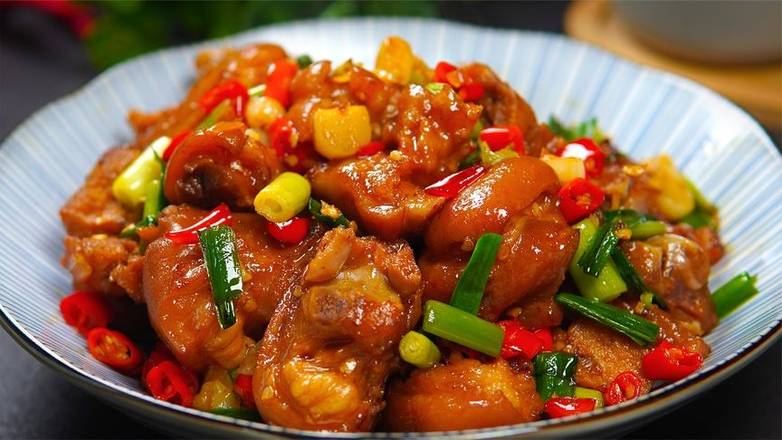 Order K15.  香辣无骨猪蹄 Spicy boneless pig feet food online from Taste of North China store, Jersey City on bringmethat.com