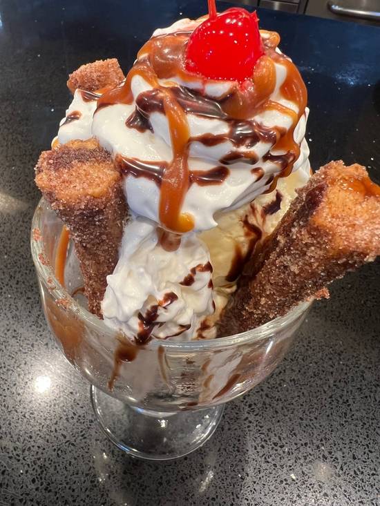Order Churro Sundae food online from El Luchador Mexican Kitchen + Cantina store, Enterprise on bringmethat.com