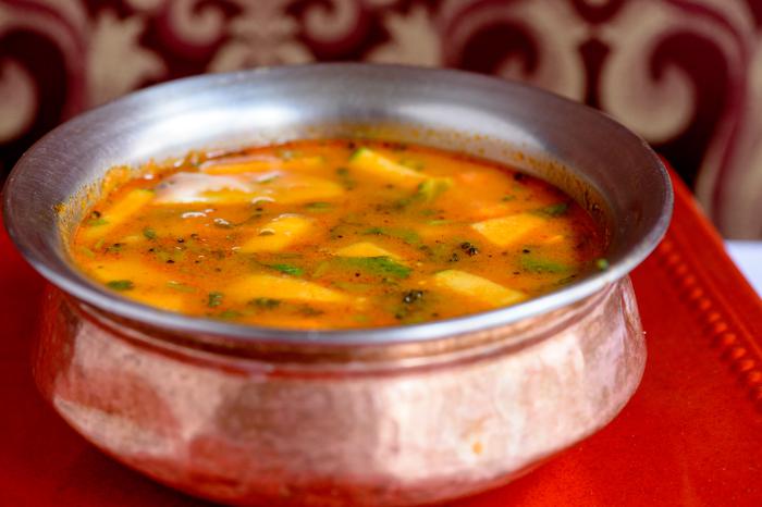Order Murg Shorba Curry Based Chicken Soup food online from Indian Kitchen Lovash store, Philadelphia on bringmethat.com
