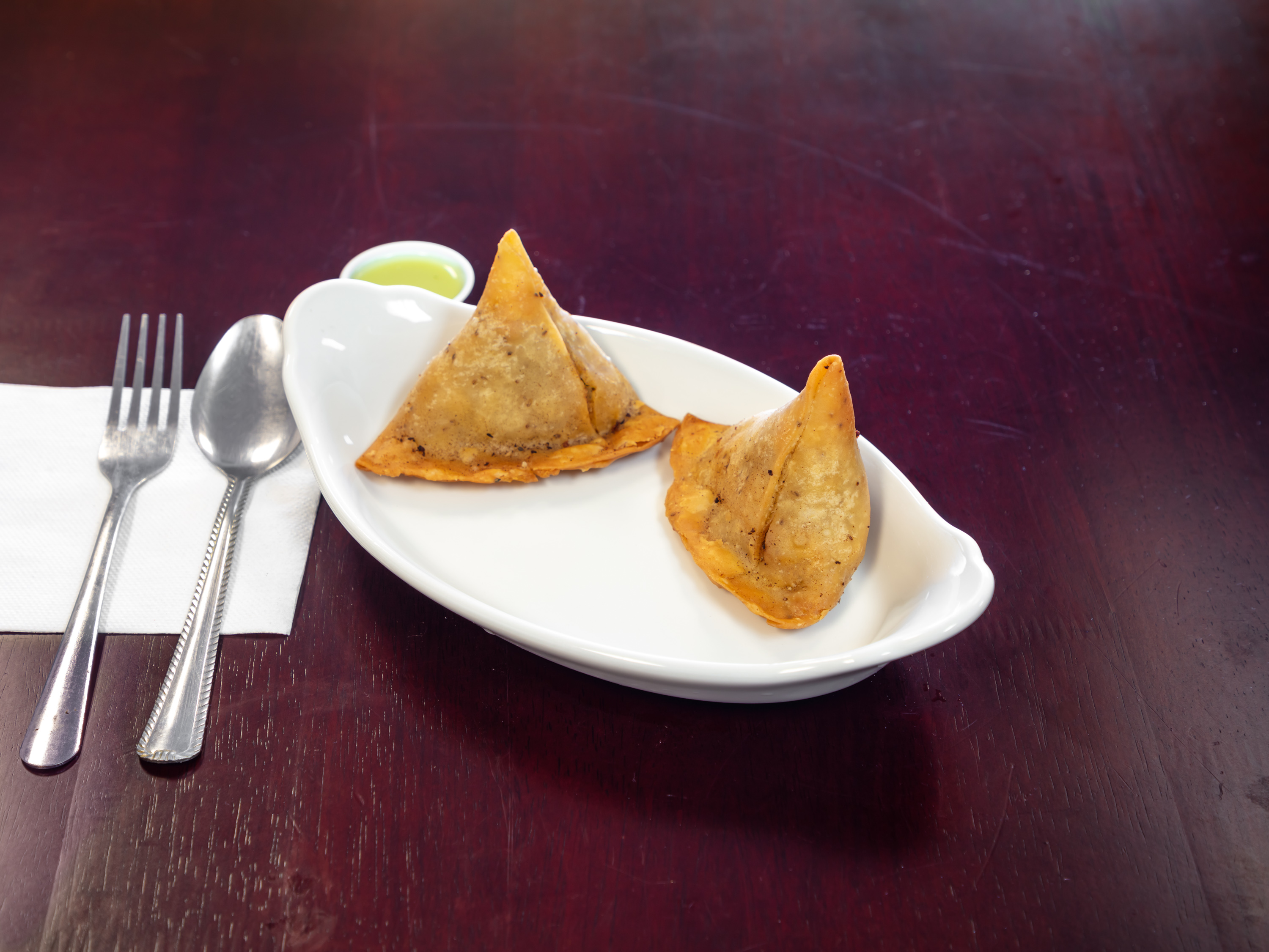 Order Vegetable Samosa food online from Renner Pizza & Grill store, Richardson on bringmethat.com