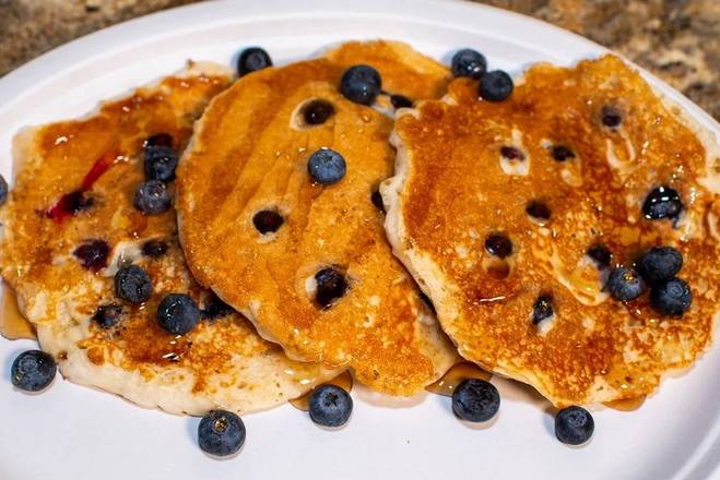 Order 3 Pancakes with Fresh Blueberry food online from Dannys' Deli store, Patchogue on bringmethat.com