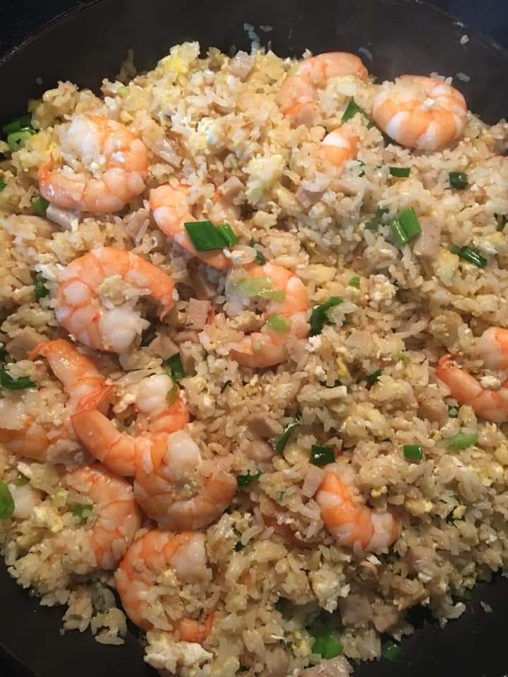 Order 67. Shrimp Fried Rice food online from Tuyet Mai store, San Francisco on bringmethat.com