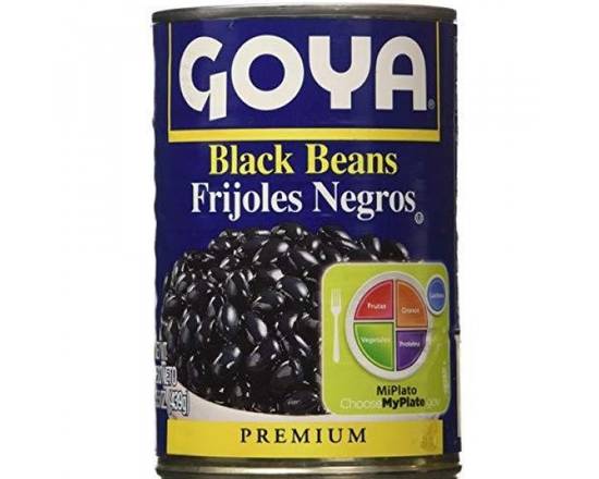 Order Goya Black Beans (15.5 oz) food online from Ctown Supermarkets store, Uniondale on bringmethat.com