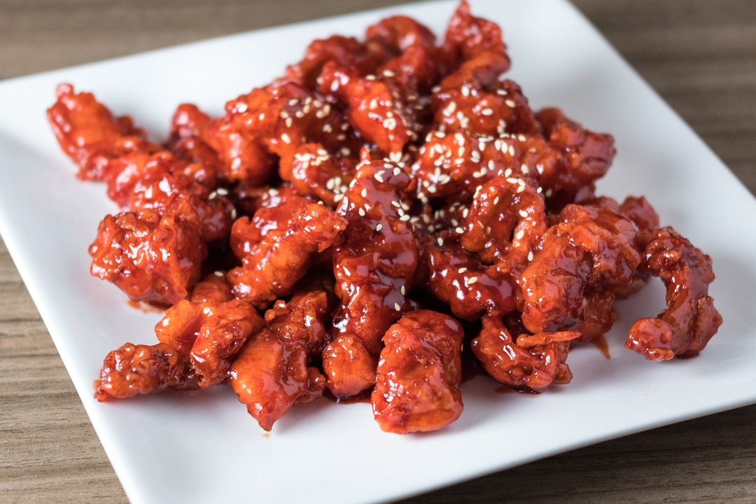 Order Peking Chicken food online from Golden Dragon store, Elk Grove on bringmethat.com