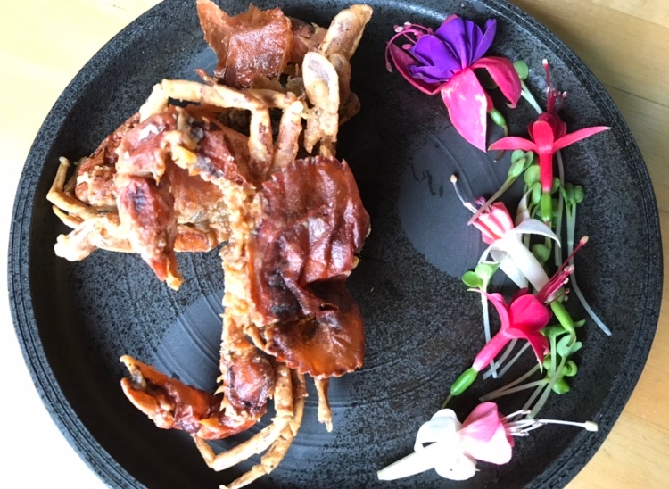 Order SOFT SHELL CRAB food online from Kin sushi & thai cuisine store, Chicago on bringmethat.com