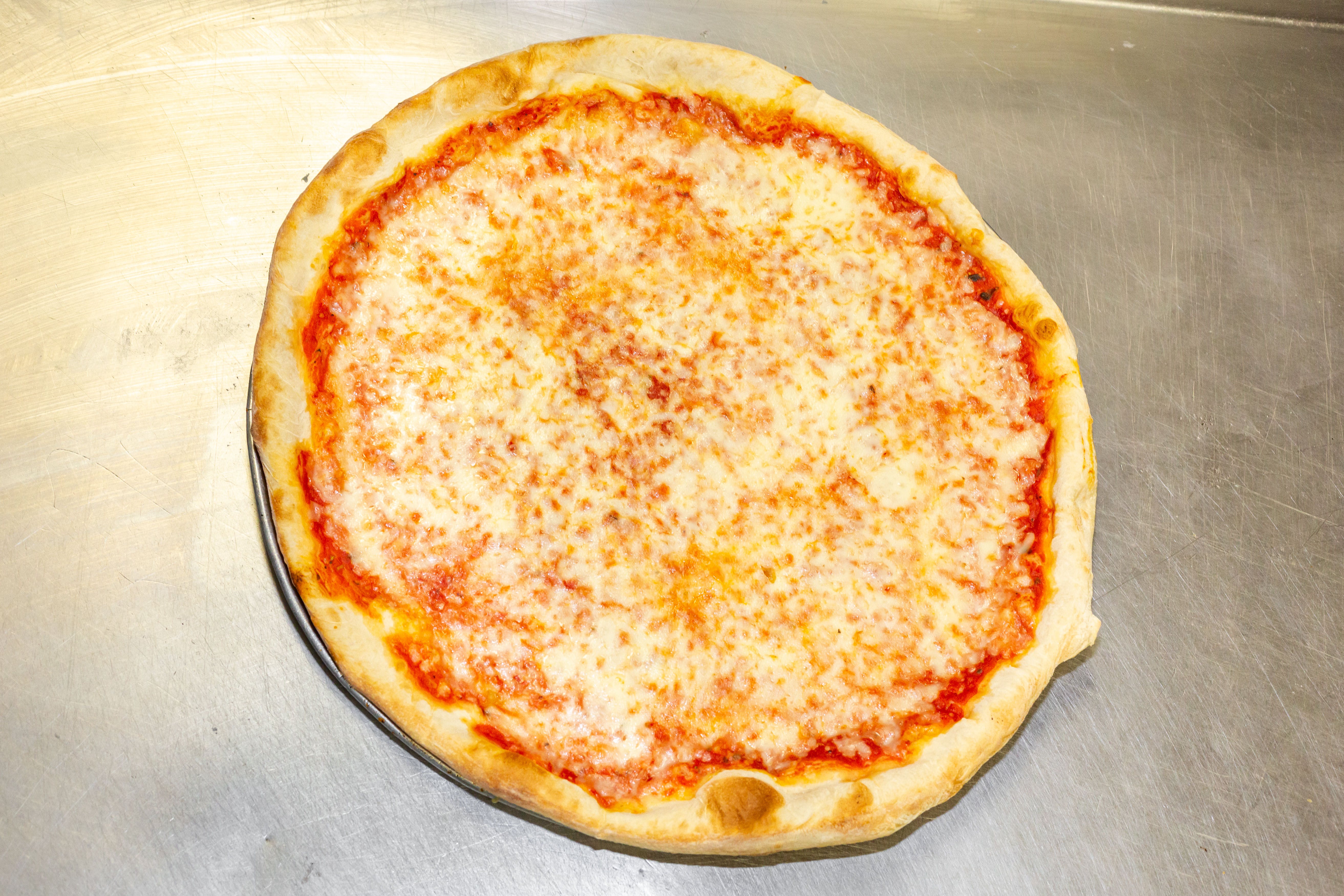 Order Plain Round Pizza - Medium 14" food online from Amalfi Pizza store, Newark on bringmethat.com