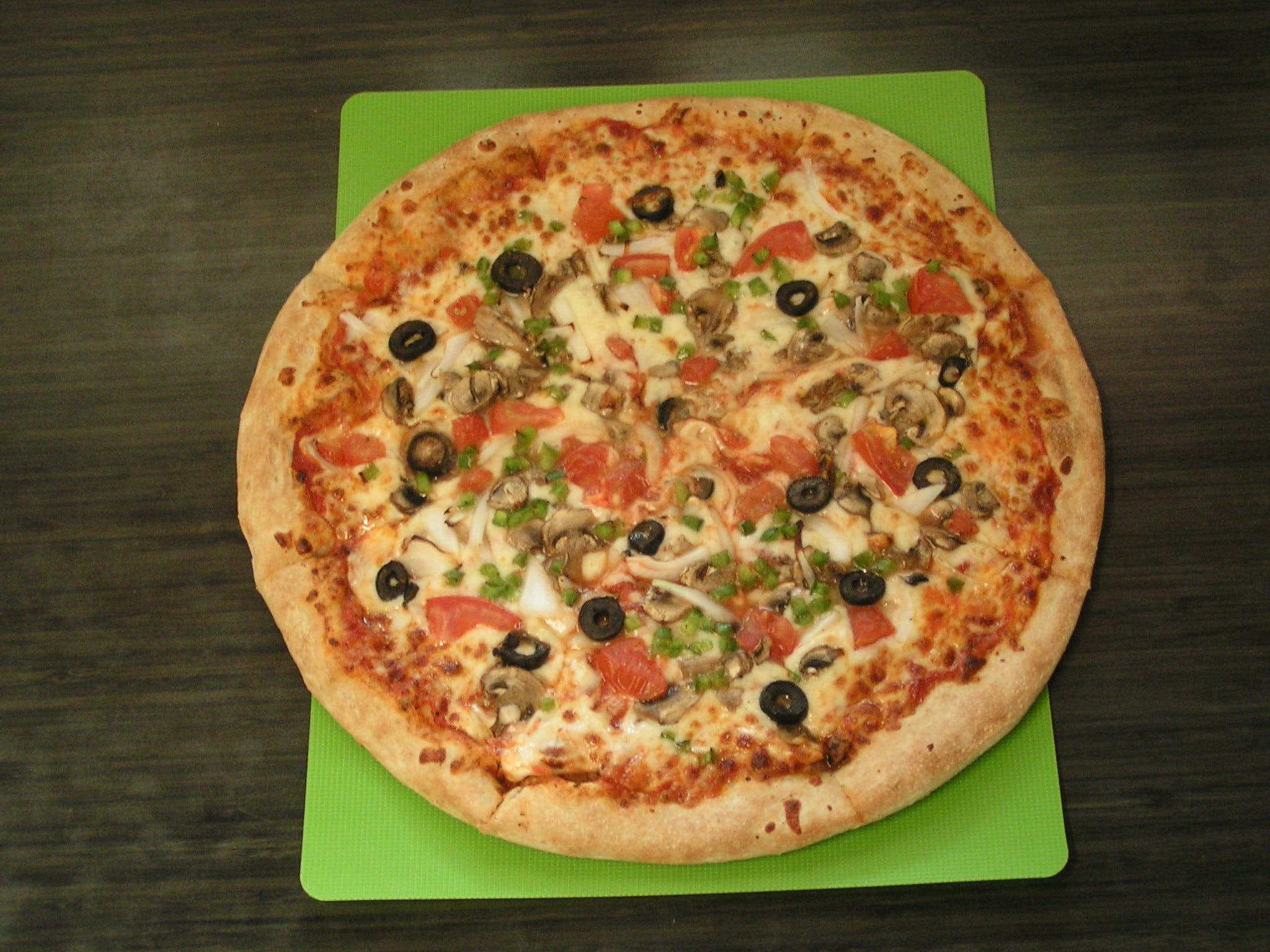 Order VEGI - 8"  PERSONAL food online from Pepperinos Pizza store, Lewistown on bringmethat.com