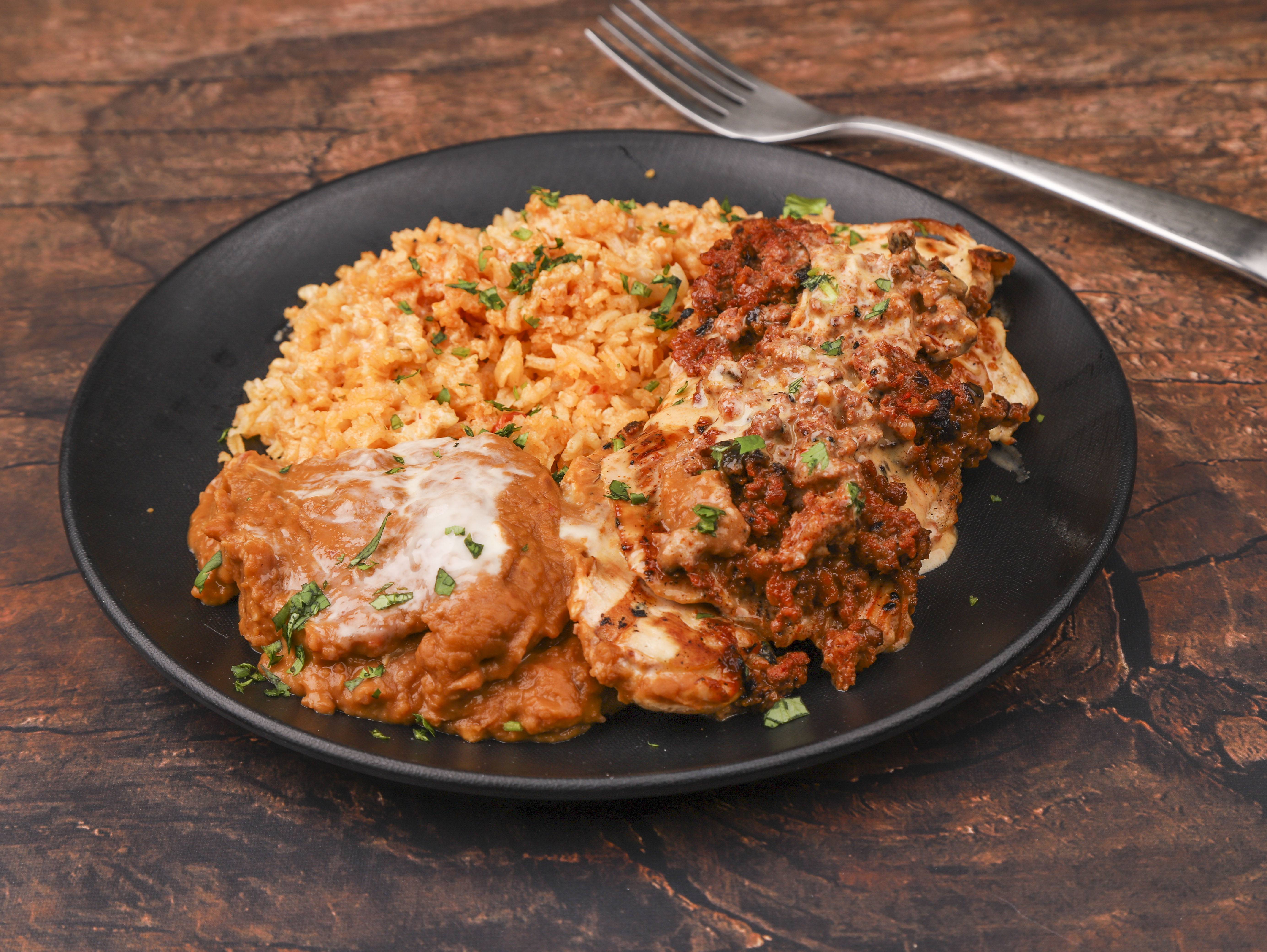 Order Chori Pollo food online from La Carreta Mexican Restaurant store, Raleigh on bringmethat.com