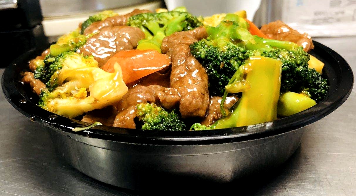 Order Beef with Broccoli 芥兰牛 food online from Sichuan Taste store, Cockeysville on bringmethat.com