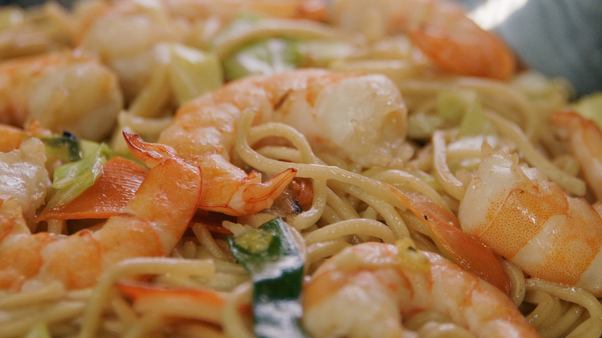 Order Shrimp Fried Noodles food online from Green Panda Cafe store, Provo on bringmethat.com