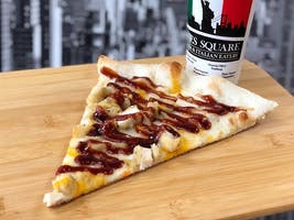 Order BBQ Chicken Pizza - Medium 14'' food online from Times Square Pizza store, Asheboro on bringmethat.com