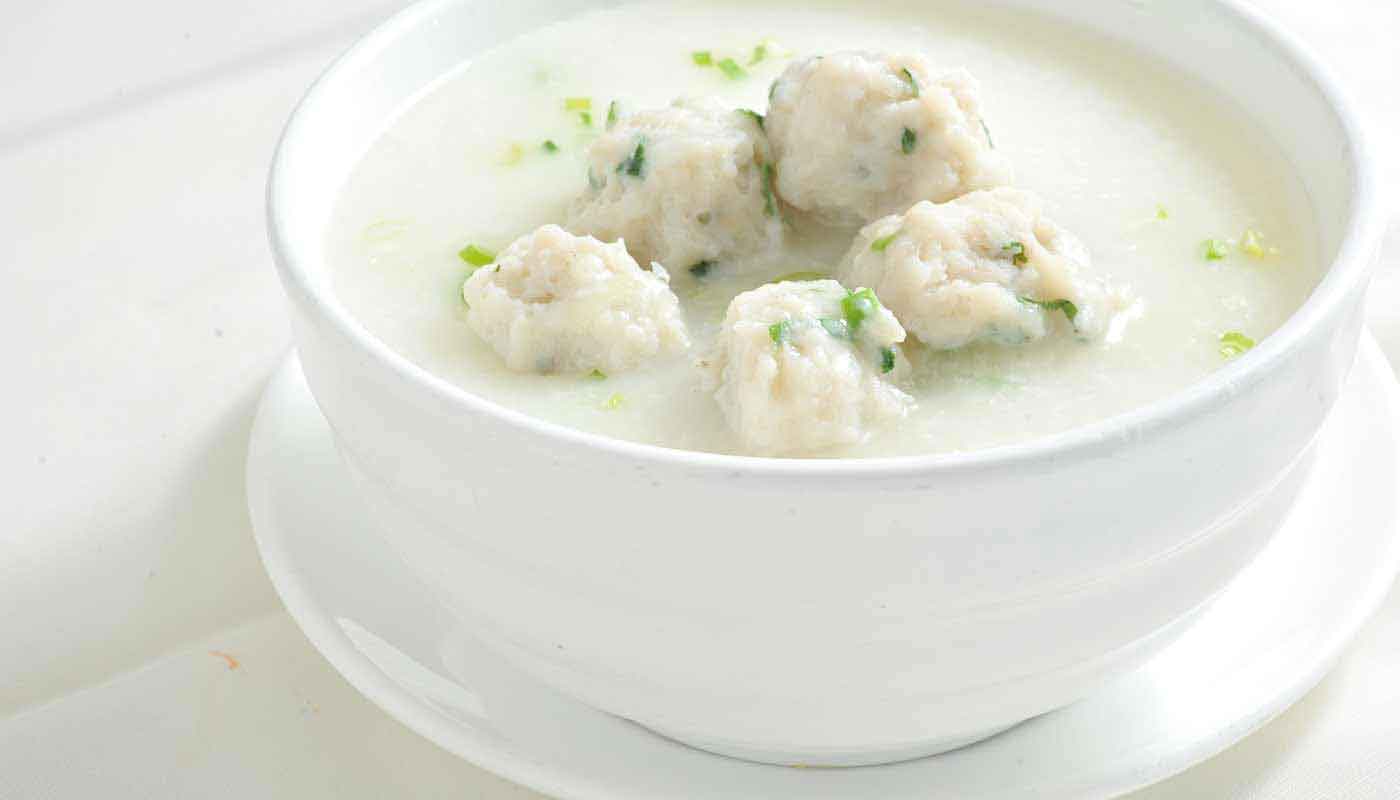Order B8. Fish Patty Congee (生滾魚滑粥) food online from Happy Harbor Cuisine store, Alhambra on bringmethat.com