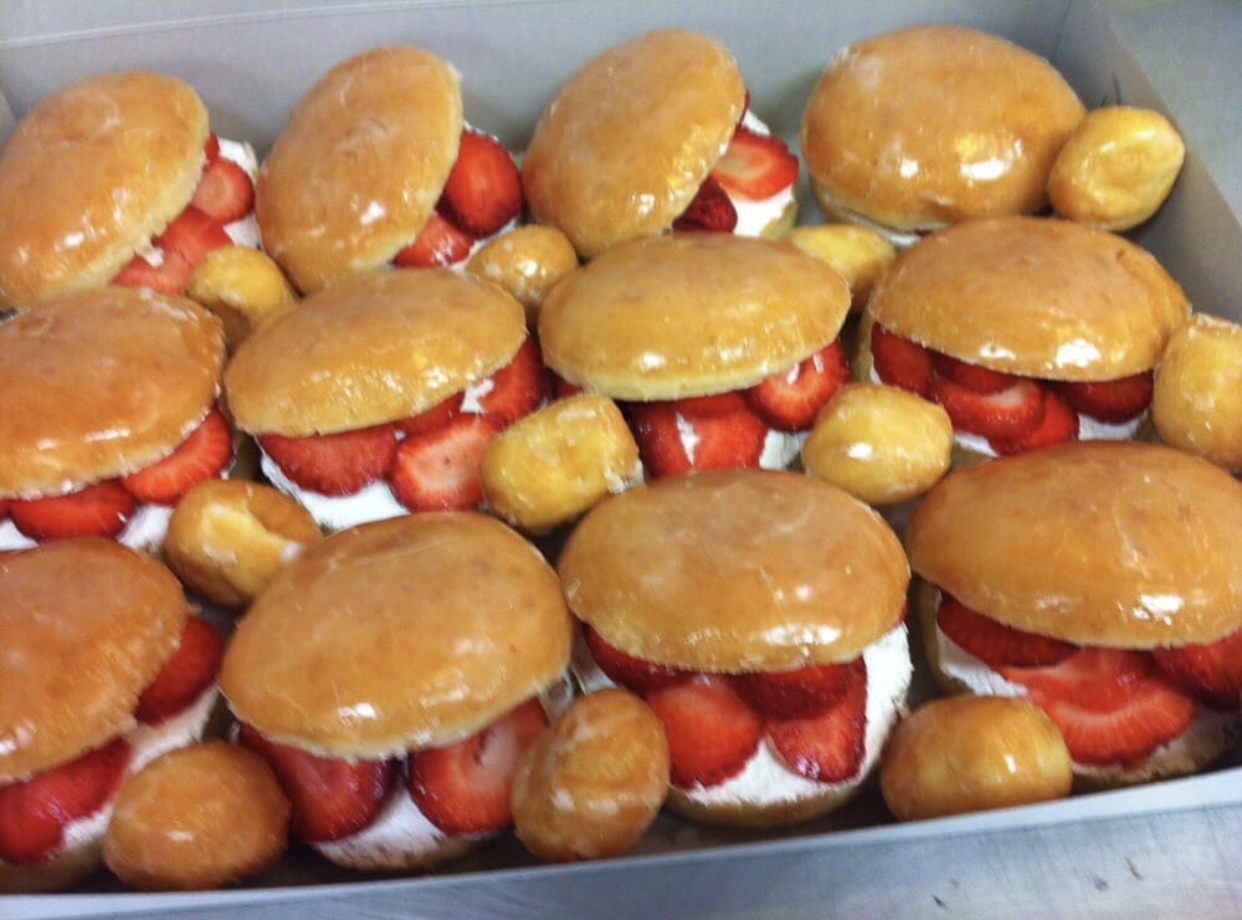 Order Dozen Strawberry Donuts food online from Ontario Donuts store, Ontario on bringmethat.com