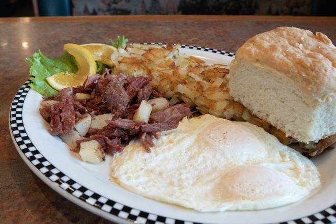 Order Corned Beef Hash & Eggs food online from Black Bear Diner store, Carson City on bringmethat.com