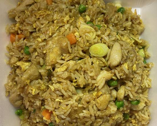 Order Curry Chicken Fried Rice food online from Asian Wok store, Lynnwood on bringmethat.com