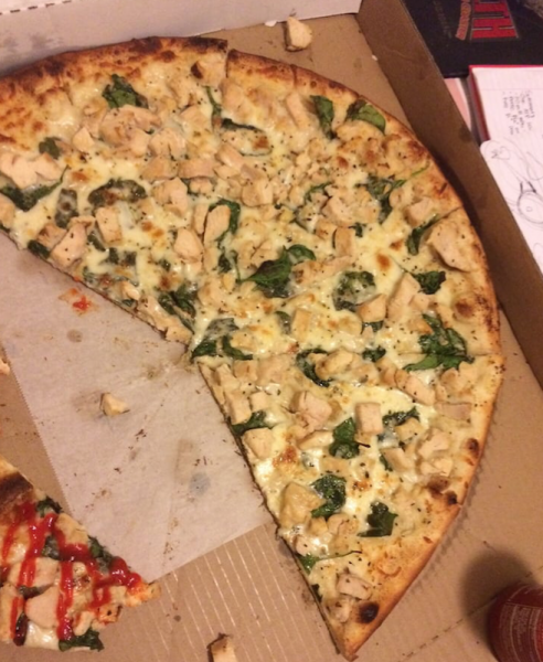 Order Chicken Alfredo Gourmet Pizza food online from Roma's Pizza store, Oceanside on bringmethat.com