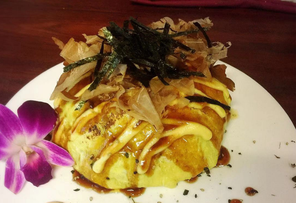 Order Omu Soba food online from Taisho Bistro store, Buffalo on bringmethat.com