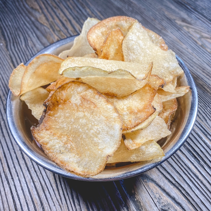 Order Housemade Potato Chips food online from Maple Landing store, Dallas on bringmethat.com
