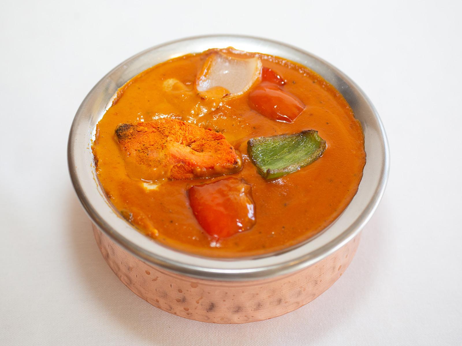 Order Chicken Tikka Masala food online from Hyderabad Dum Biryani store, Fremont on bringmethat.com