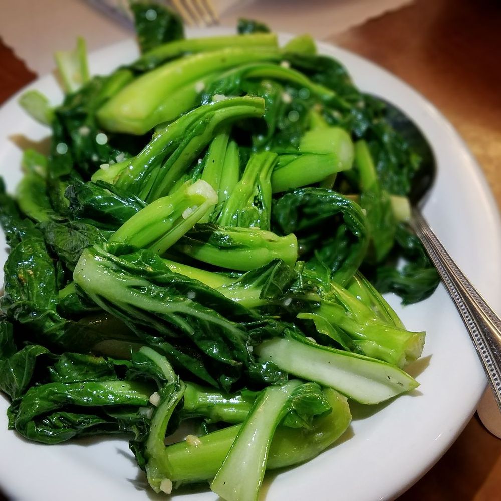 Order Sautéed Spinach 炒菠菜 food online from Chengdu House store, Valley Village on bringmethat.com