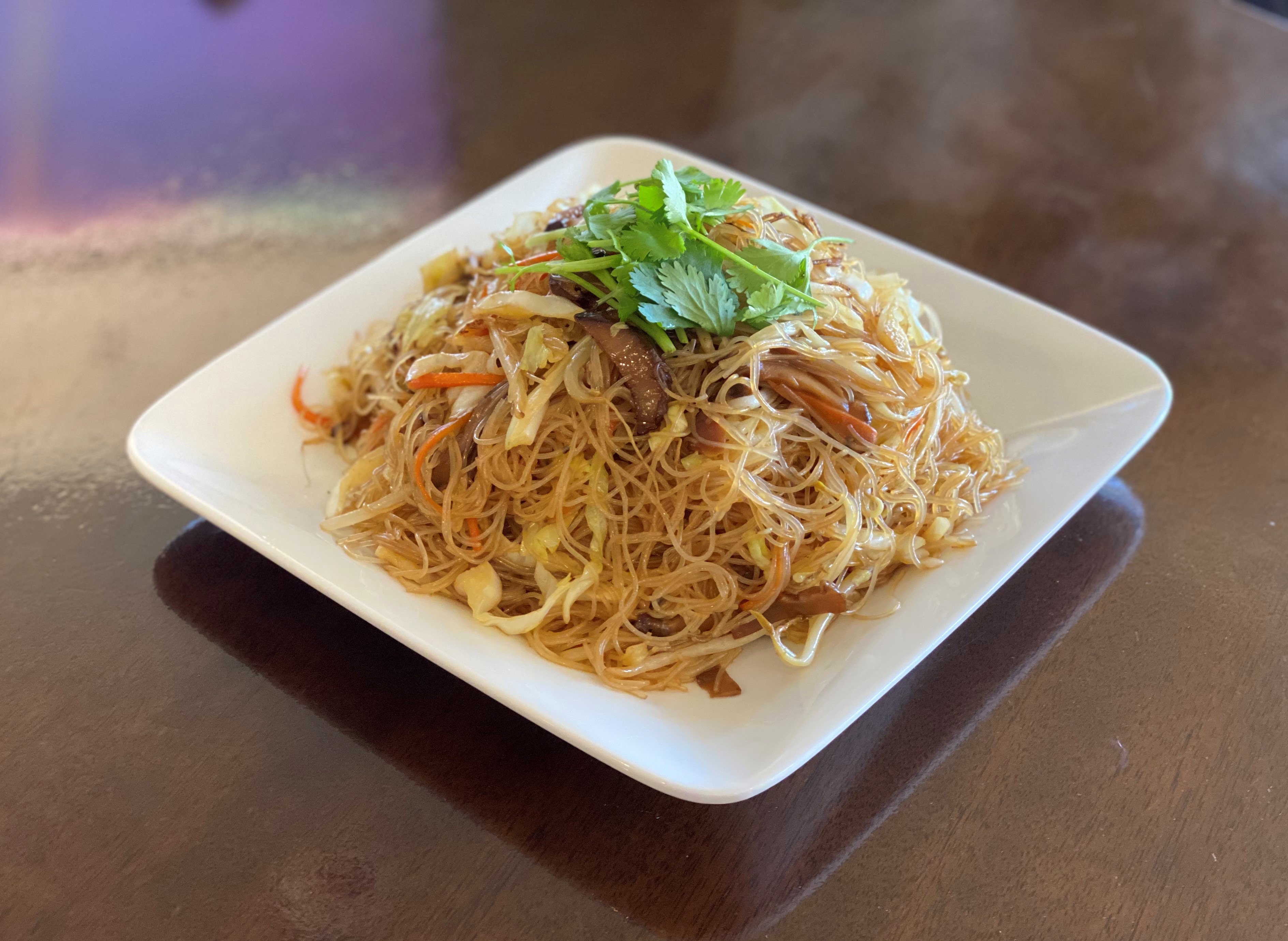 Order Fried Rice Noodle 炒米粉 food online from Vege Paradise store, San Gabriel on bringmethat.com