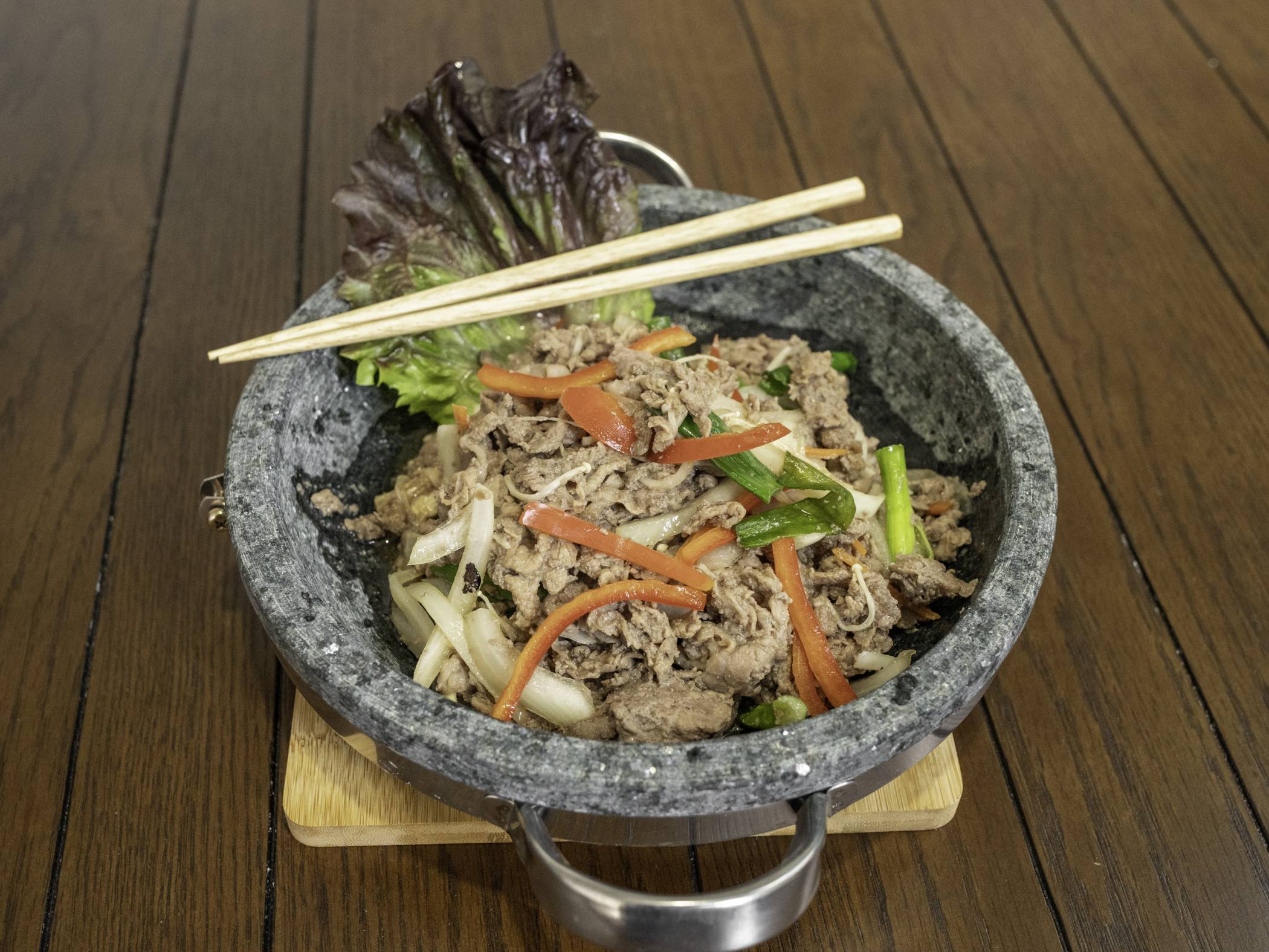 Order 7. 불고기 Bulgogi food online from Woori Korean Restaurant store, Brooklyn on bringmethat.com