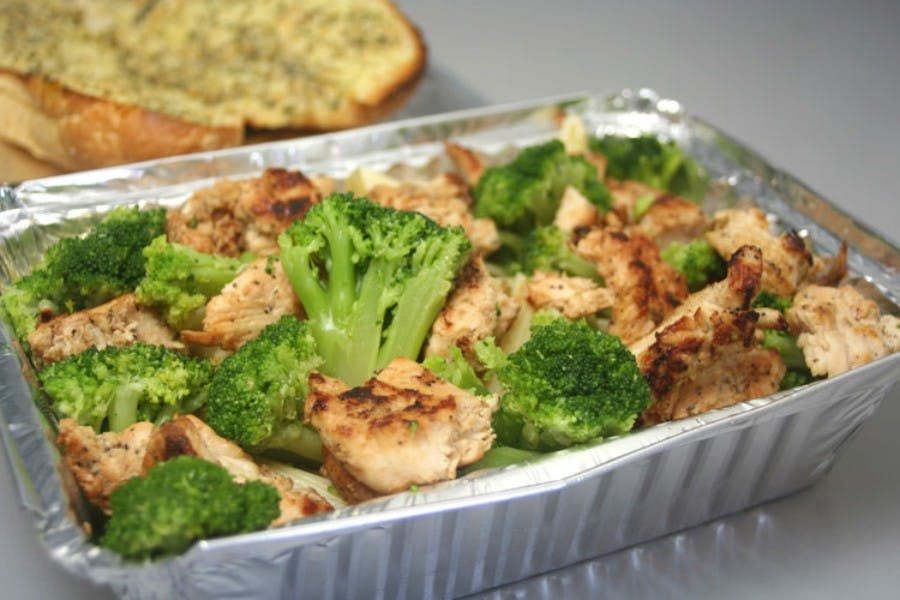 Order Chicken Broccoli Alfredo - Pasta food online from Abington House of Pizza store, Abington on bringmethat.com